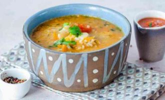 Грузинський суп з квасолі