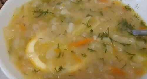 пісний цибулевий суп з капустою