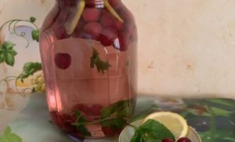 Компот Мохіто з черешні з лимоном і м'ятою на зиму