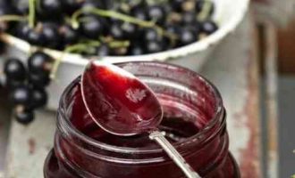 варення з чорної смородини з цукром без варіння