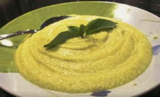 Крем-суп з брокколі і цвітної капусти