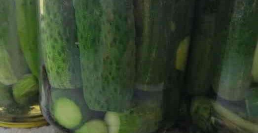 Солодкі мариновані огірки з аспірином