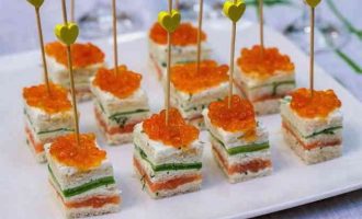 Канапе з червоною рибою