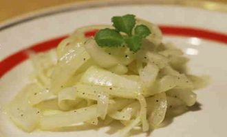 маринована цибуля в яблучному оцті
