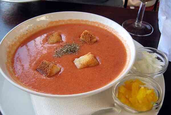 Гаспачо — холодний іспанський суп